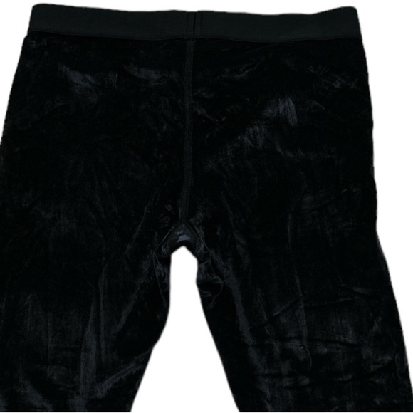 Free People Movement Black Velvet Cropped Leggings Elastic Waistband Shirred Hem - Picture 4 of 7